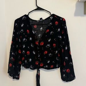 American Eagle Slightly Cropped Floral Top